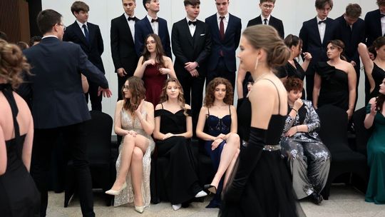 Studniówka I LO w Luxor Atelia.