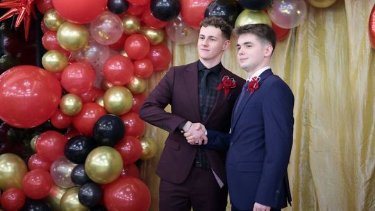 Bal studniówkowy I Liceum Ogólnokształcącego ze Świdnika.