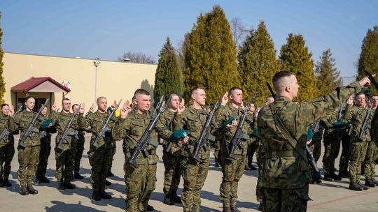 Wojskowa przysięga w Lublinie i Chełmie