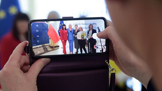 Wyjątkowe kobiety uhonorowane przez wojewodę.