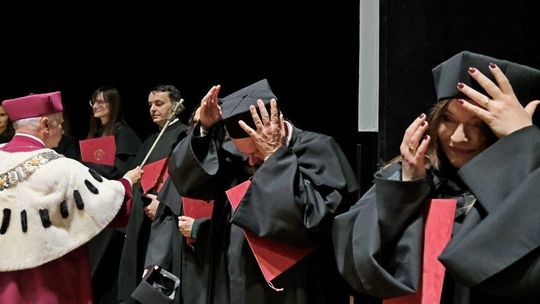 Promocja doktorów i doktorów habilitowanych na Uniwersytecie Przyrodniczym Promocja doktorów i doktorów habilitowanych na Uniwersytecie Przyrodniczym