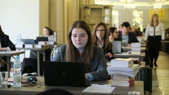 W Lublinie rozpoczął się egzamin radcowski W Lublinie rozpoczął się egzamin radcowski