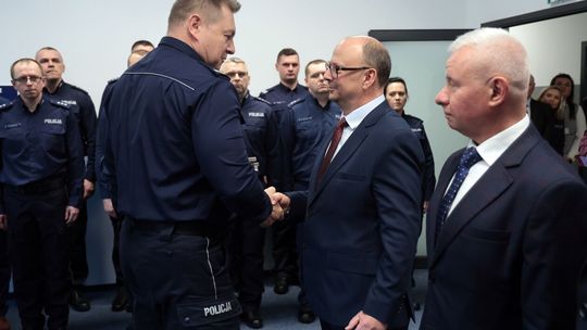 Nowy komisariat w Kraśniku. Policjanci już po przeprowadzce.