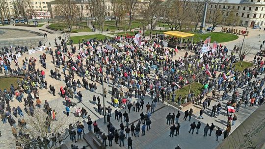 Protest górników w centrum Lublina 	 