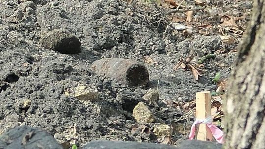 Niewybuch w Parku Bronowickim Niewybuch w Parku Bronowickim