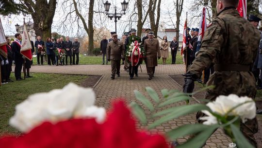Uroczystości w Chełmie upamiętniające 85. rocznicę Zbrodni Katyńskiej oraz 15. rocznicę Katastrofy S