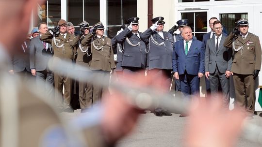 Przekazanie obowiązków dowódcy w Brygadzie Międzynarodowej. Przekazanie obowiązków dowódcy w Brygadzie Międzynarodowej.