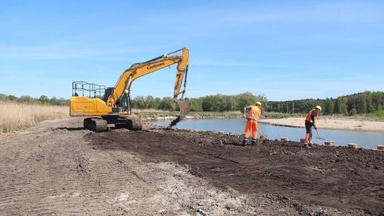 Zabezpieczenie wyrwy w Bugu w Jabłecznej Zabezpieczenie wyrwy w Bugu w Jabłecznej