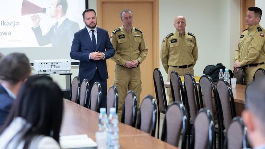 Cykl szkoleń dla wójtów, burmistrzów i prezydentów miast Cykl szkoleń dla wójtów, burmistrzów i prezydentów miast