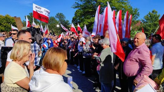 Karol Nawrocki w Białej Podlaskiej (30 maja) Karol Nawrocki w Białej Podlaskiej (30 maja)