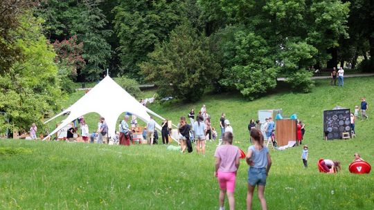 Festiwal „Alfabet” w Ogrodzie Saskim Festiwal „Alfabet” w Ogrodzie Saskim