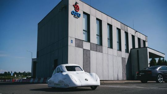 Hydros i hydra lecą na prestiżowe zawody