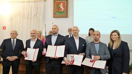 XII seja Rady Miasta - podziękowania dla koszykarzy PGE Start Lublin XII seja Rady Miasta - podziękowania dla koszykarzy PGE Start Lublin