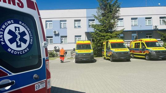 Nowe karetki w stacji pogotowia w Zamościu