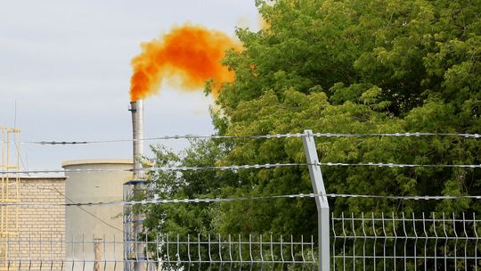 Żółta chmura nad Azotami Żółta chmura nad Azotami