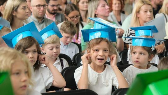 Pasowanie na ucznia i pierwszy dzwonek w SP 16