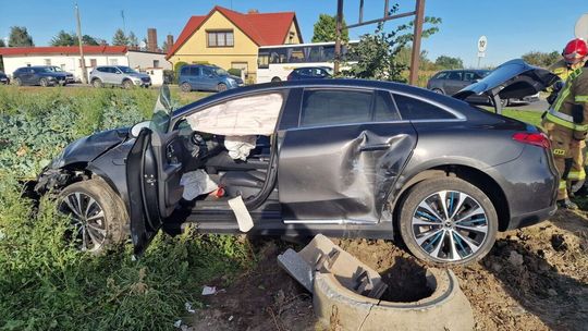 Wypadek w Niechanowie z udziałem dwójki aktorów