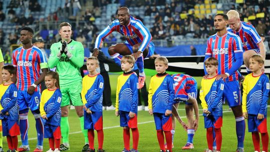 Crystal Palace wygrywa z  Dynamaem na arenie Lublin 