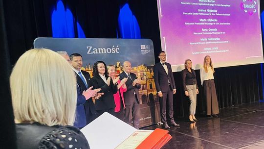 Miejskie obchody Dnia Edukacji Narodowej - Zamość 2025 Miejskie obchody Dnia Edukacji Narodowej - Zamość 2025