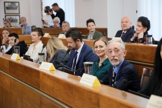 Rada miasta i medal dla Leszka Daniewskiego.