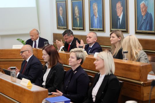 Rada miasta i medal dla Leszka Daniewskiego.