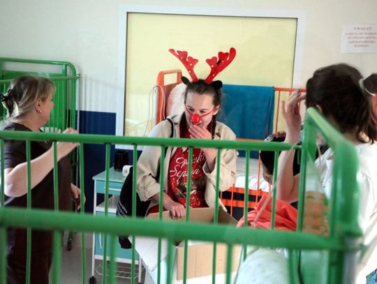 Bajkowe Mikołajki PCK. Fot. Katarzyna Nastaj Bajkowe Mikołajki PCK. Fot. Katarzyna Nastaj