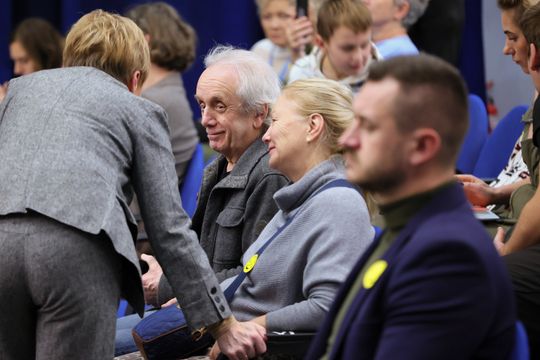 Pomóż Dzieciom Przetrwać Zimę - aukcja w Lubelskim Urzędzie Wojewódzkim.