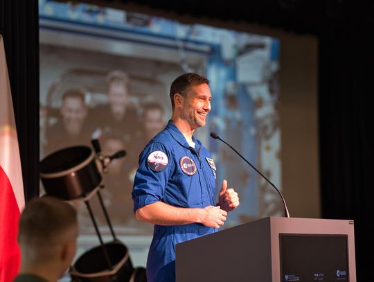 dr Sławosz Uznański-Wiśniewski w Dęblinie dr Sławosz Uznański-Wiśniewski w Dęblinie