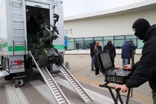 Nowy łazik Wojtek dla Straży Granicznej.