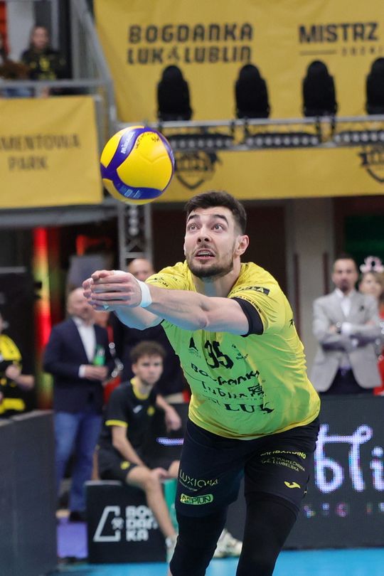 Luk Bogdanka pewnie pokonuje Projekt Warszawa. Luk Bogdanka pewnie pokonuje Projekt Warszawa.