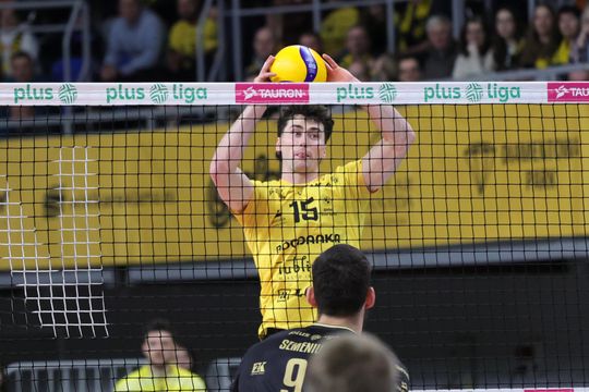 Luk Bogdanka pewnie pokonuje Projekt Warszawa. Luk Bogdanka pewnie pokonuje Projekt Warszawa.