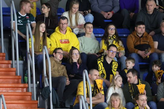 Święta nie święta na mecz Luk Bogdanki trzeba pójść. 