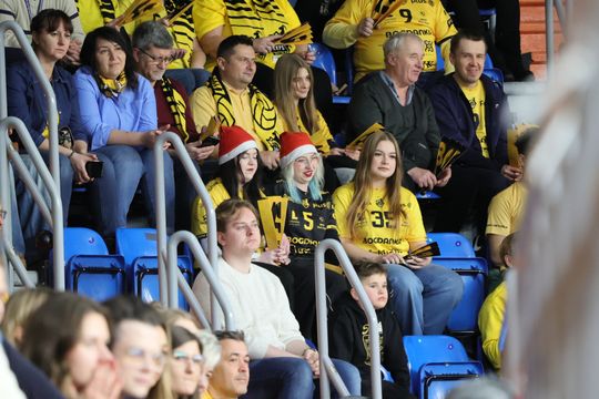 Święta nie święta na mecz Luk Bogdanki trzeba pójść. 