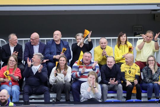 Święta nie święta na mecz Luk Bogdanki trzeba pójść. 