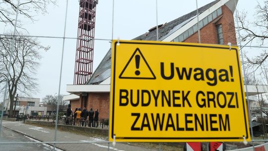 Oględziny spalonego kościoła przy ul. Kunickiego Oględziny spalonego kościoła przy ul. Kunickiego