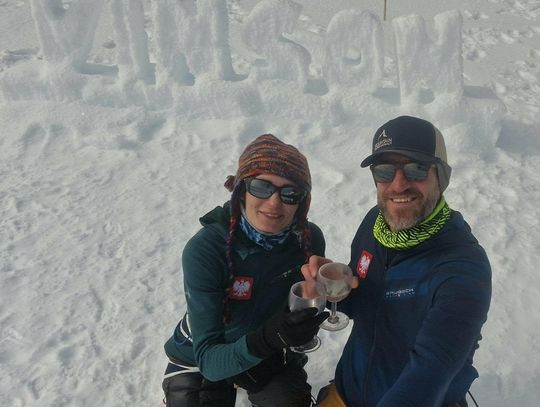 Polacy zdobyli najwyższy szczyt Antarktydy