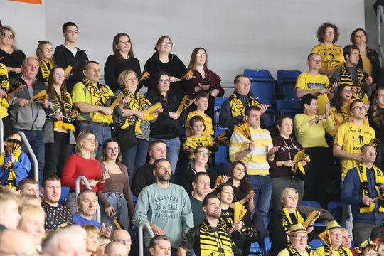 Zaskoczenie na trybunach. Porażka Luk Bogdanki. 