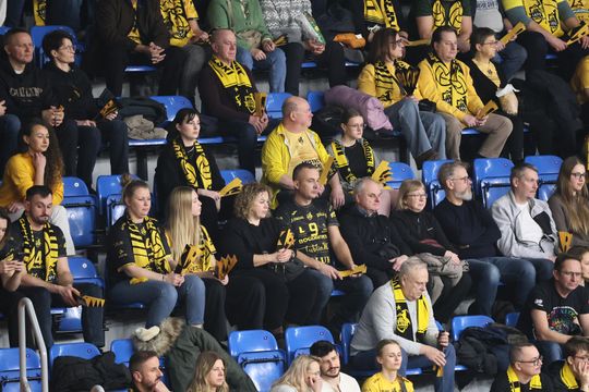 Zaskoczenie na trybunach. Porażka Luk Bogdanki. 