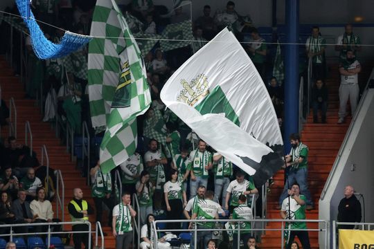 Zaskoczenie na trybunach. Porażka Luk Bogdanki. 