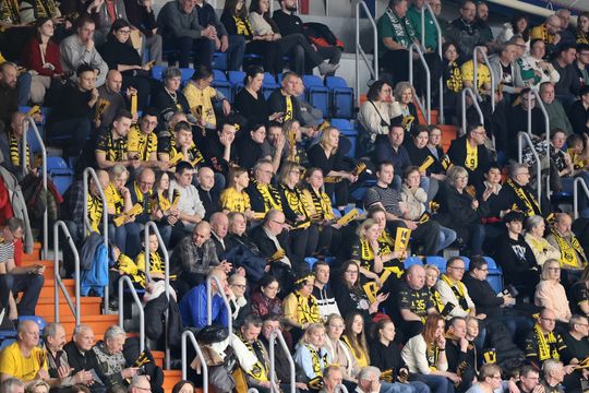 Zaskoczenie na trybunach. Porażka Luk Bogdanki. 