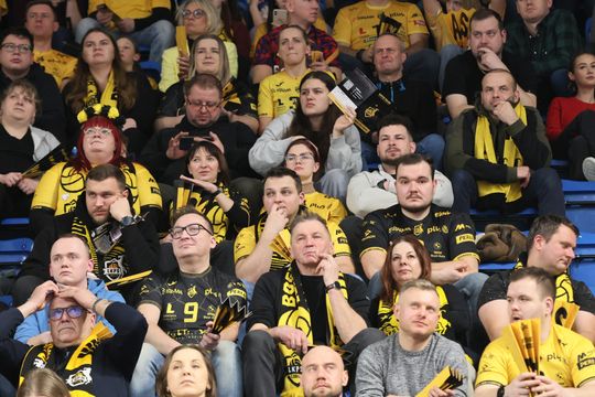 Zaskoczenie na trybunach. Porażka Luk Bogdanki. 