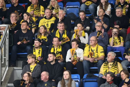 Zaskoczenie na trybunach. Porażka Luk Bogdanki. 