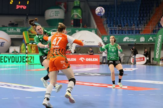  PGE MKS El-Volt Lublin pokonuje Zagłębie Lublin.