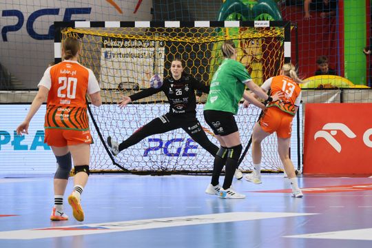  PGE MKS El-Volt Lublin pokonuje Zagłębie Lublin.