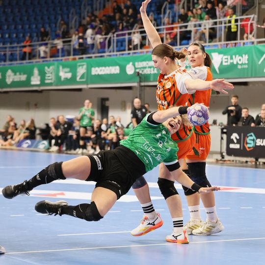  PGE MKS El-Volt Lublin pokonuje Zagłębie Lublin.