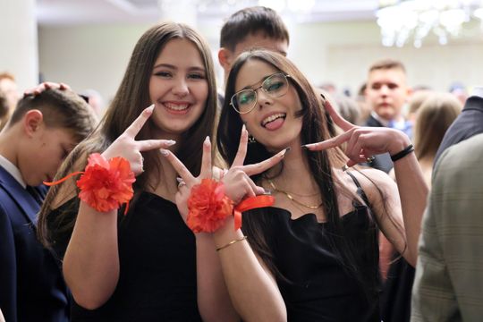 Bal 8  klas Szkoły Podstawowej nr 43 im. Ignacego Jana Paderewskiego.