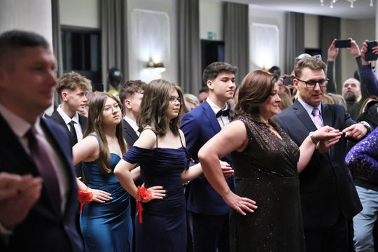 Bal 8  klas Szkoły Podstawowej nr 43 im. Ignacego Jana Paderewskiego.