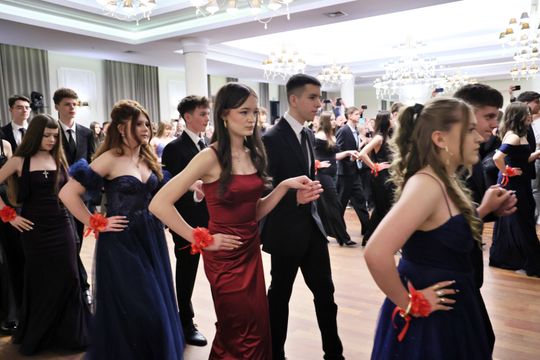 Bal 8  klas Szkoły Podstawowej nr 43 im. Ignacego Jana Paderewskiego.