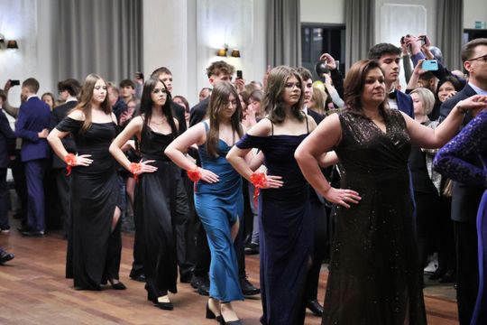 Bal 8  klas Szkoły Podstawowej nr 43 im. Ignacego Jana Paderewskiego.