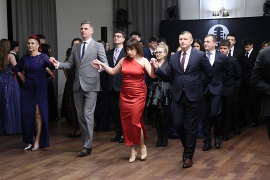 Bal 8  klas Szkoły Podstawowej nr 43 im. Ignacego Jana Paderewskiego.